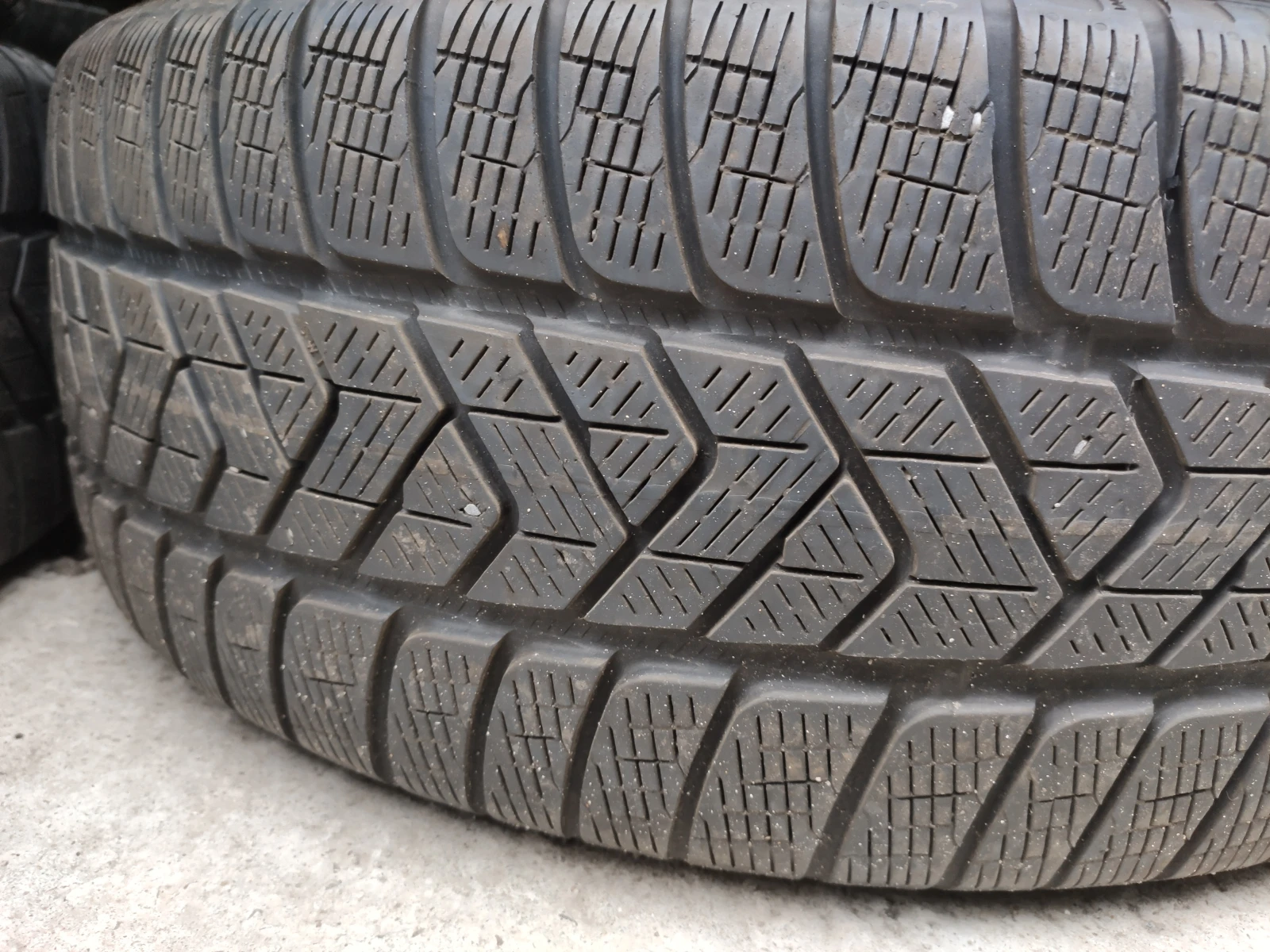  235/55R18 | Mobile.bg   4