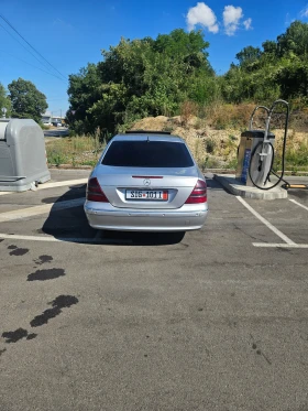 Mercedes-Benz E 270 Limousine , снимка 3