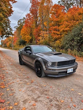 Ford Mustang АвтоКредит, снимка 1