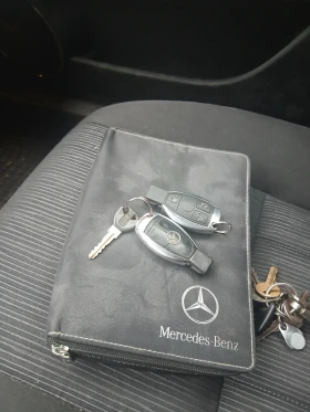 Mercedes-Benz C 200, снимка 13