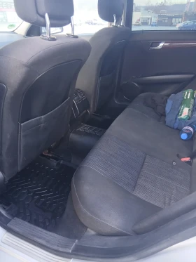 Mercedes-Benz C 200, снимка 12