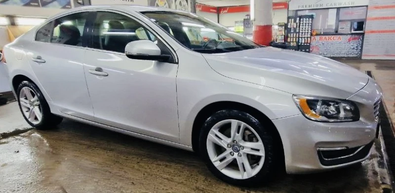 Volvo S60 T5 AWD 2.5 Лизинг, снимка 9 - Автомобили и джипове - 47358195