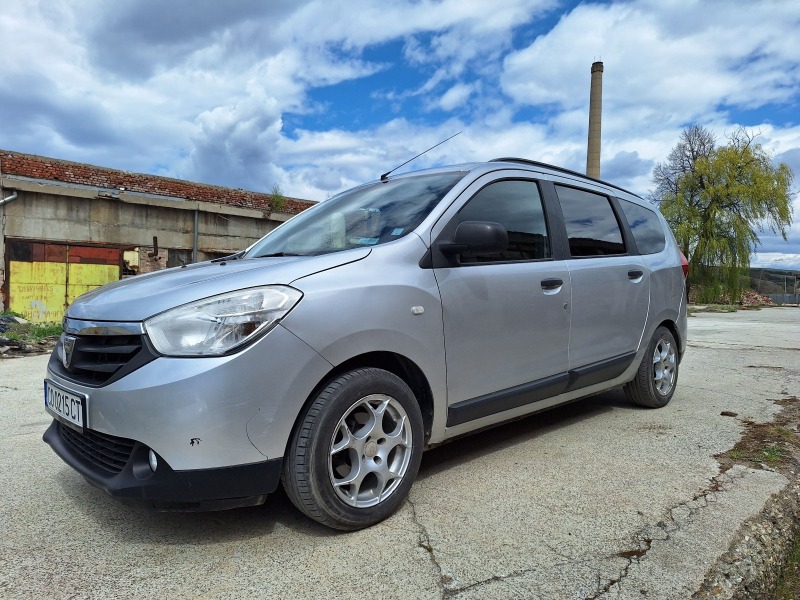 Dacia Lodgy 1.6 газ, снимка 5 - Автомобили и джипове - 45252224