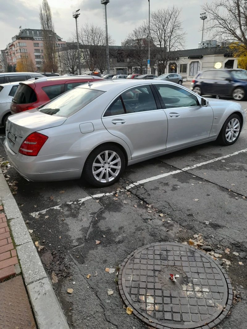 Mercedes-Benz S 400, снимка 3 - Автомобили и джипове - 47512557