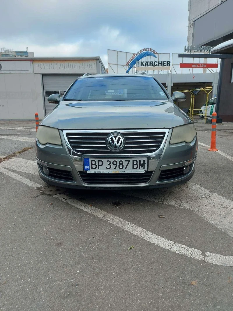 VW Passat, снимка 1 - Автомобили и джипове - 48479575