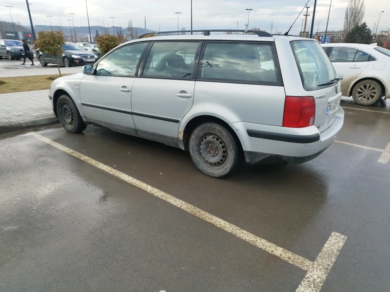 VW Passat B5 Variant 1.9 TDI PD 6sk., снимка 4 - Автомобили и джипове - 48817331