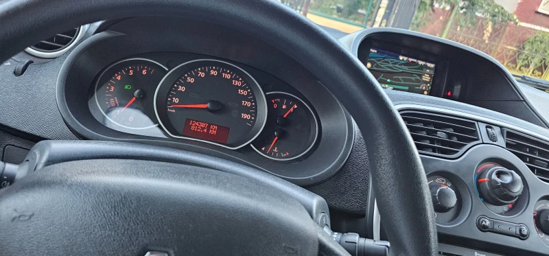 Renault Kangoo 1.5 DCI MAXI TECH , снимка 10 - Автомобили и джипове - 51501565