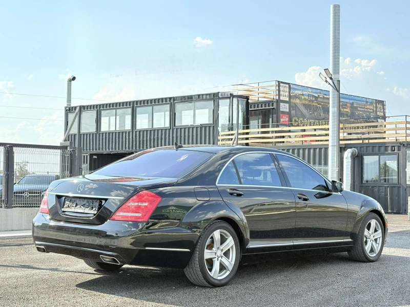 Mercedes-Benz S 550 обслужен, снимка 4 - Автомобили и джипове - 51684933