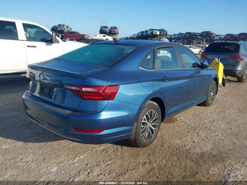 VW Jetta 1.4L I-4 DI, DOHC, VVT, TURBO, 147HP Front Wheel, снимка 9 - Автомобили и джипове - 53419738