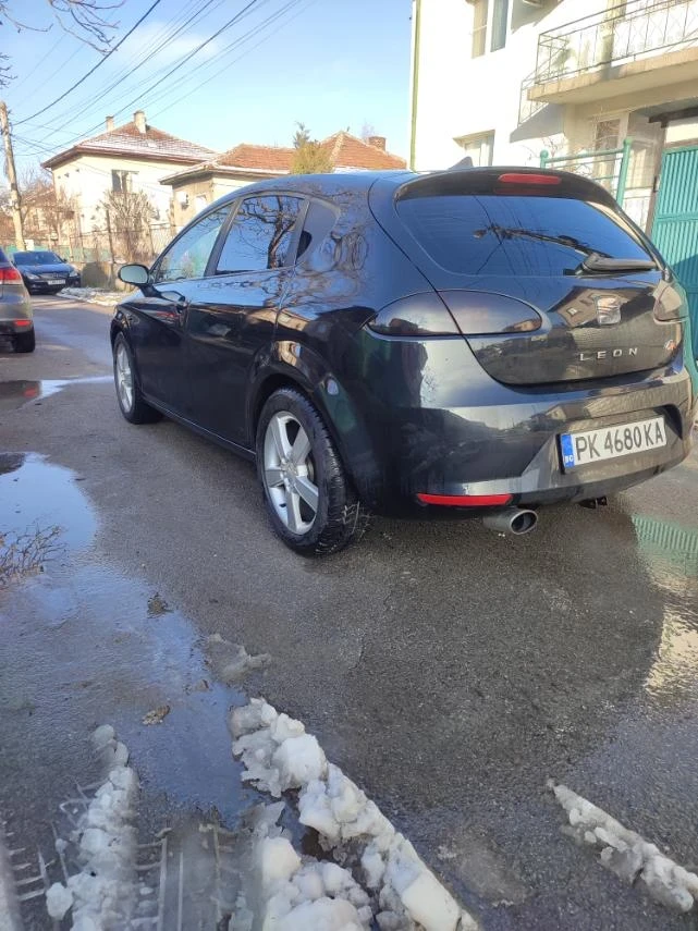 Seat Leon, снимка 6 - Автомобили и джипове - 48271969