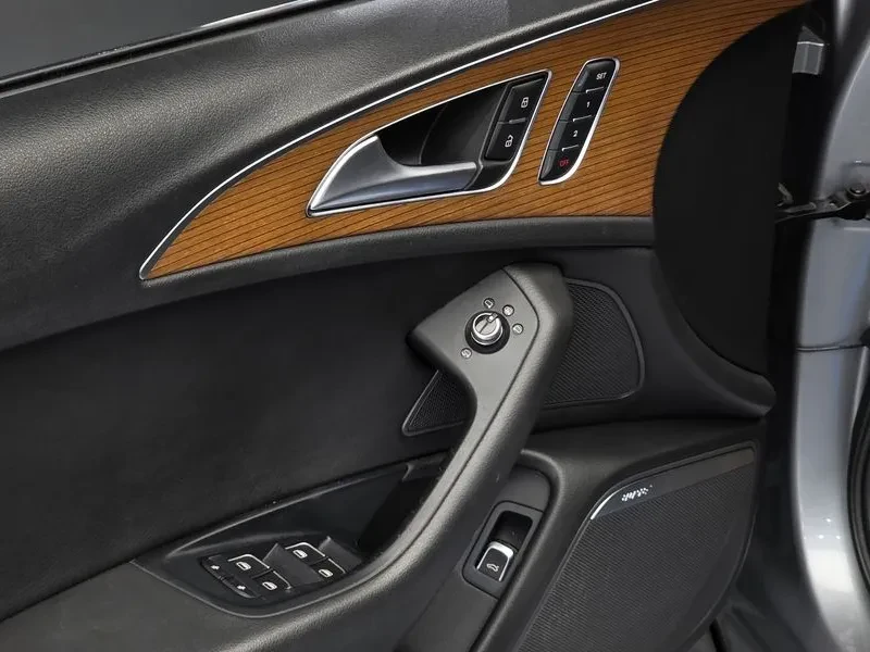 Audi A6 Bang & Olufsen/ HUD/ PANO/ ОБДУХВАНЕ/             , снимка 13 - Автомобили и джипове - 55358427