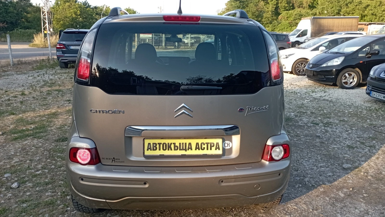 Citroen C3 Picasso 1.6IШвейцария - изображение 4