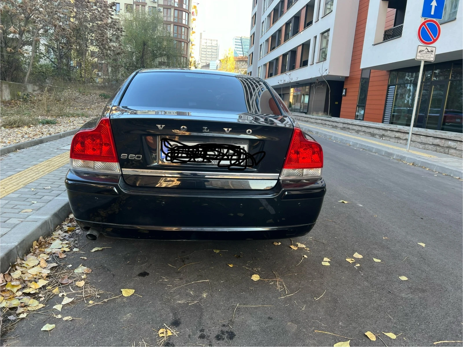 Volvo S60  - изображение 2