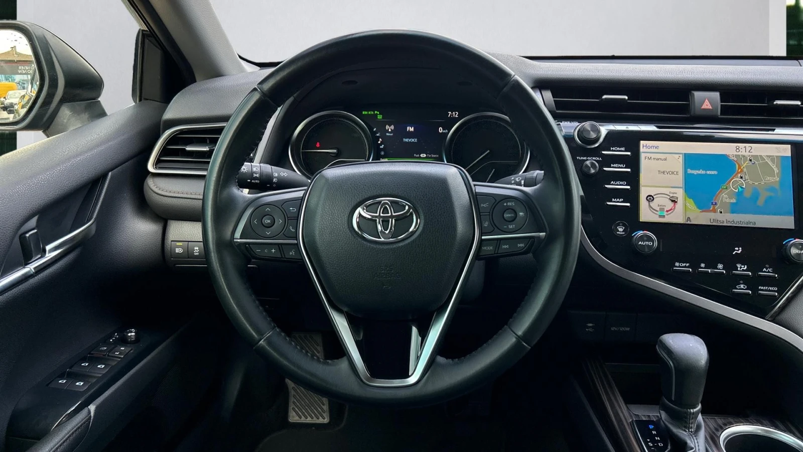 Toyota Camry Месечна вноска от 610 лв. - изображение 9