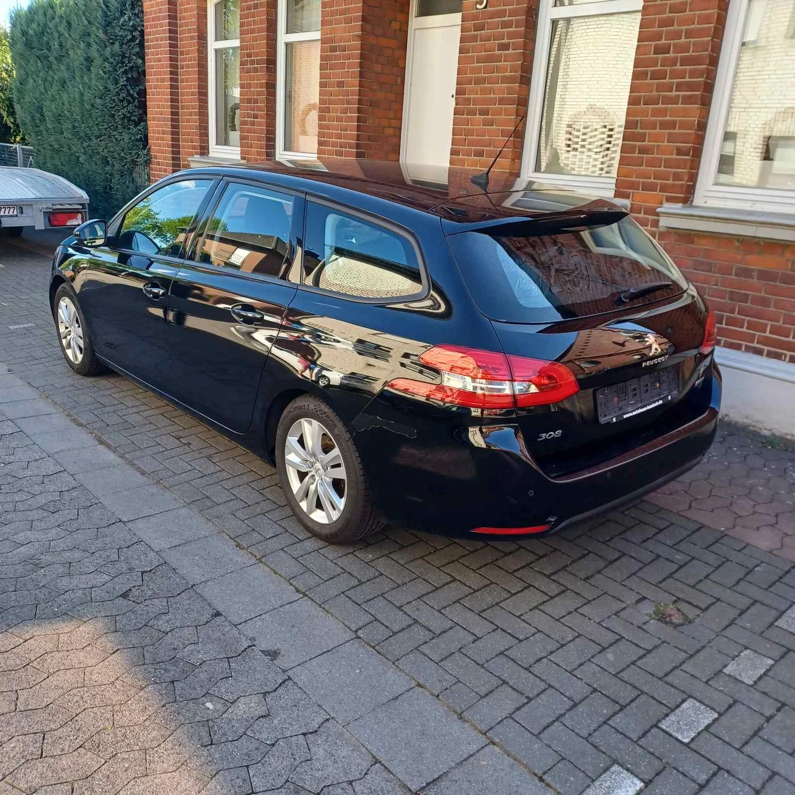 Peugeot 308  Камера Навигация + комплект зимни гуми  с джанти  - изображение 2