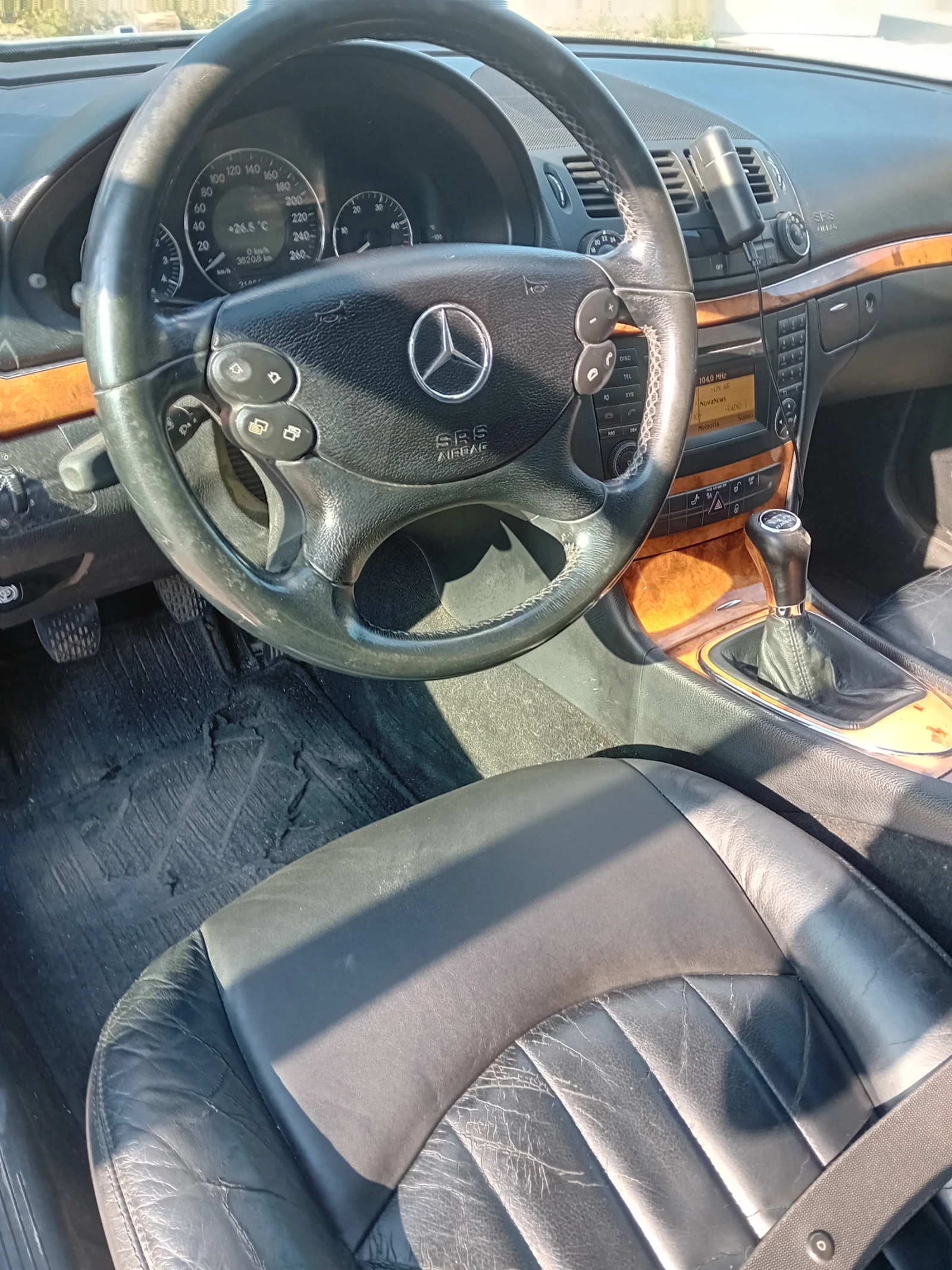 Mercedes-Benz E 220 2.2 CDi EVO - изображение 4