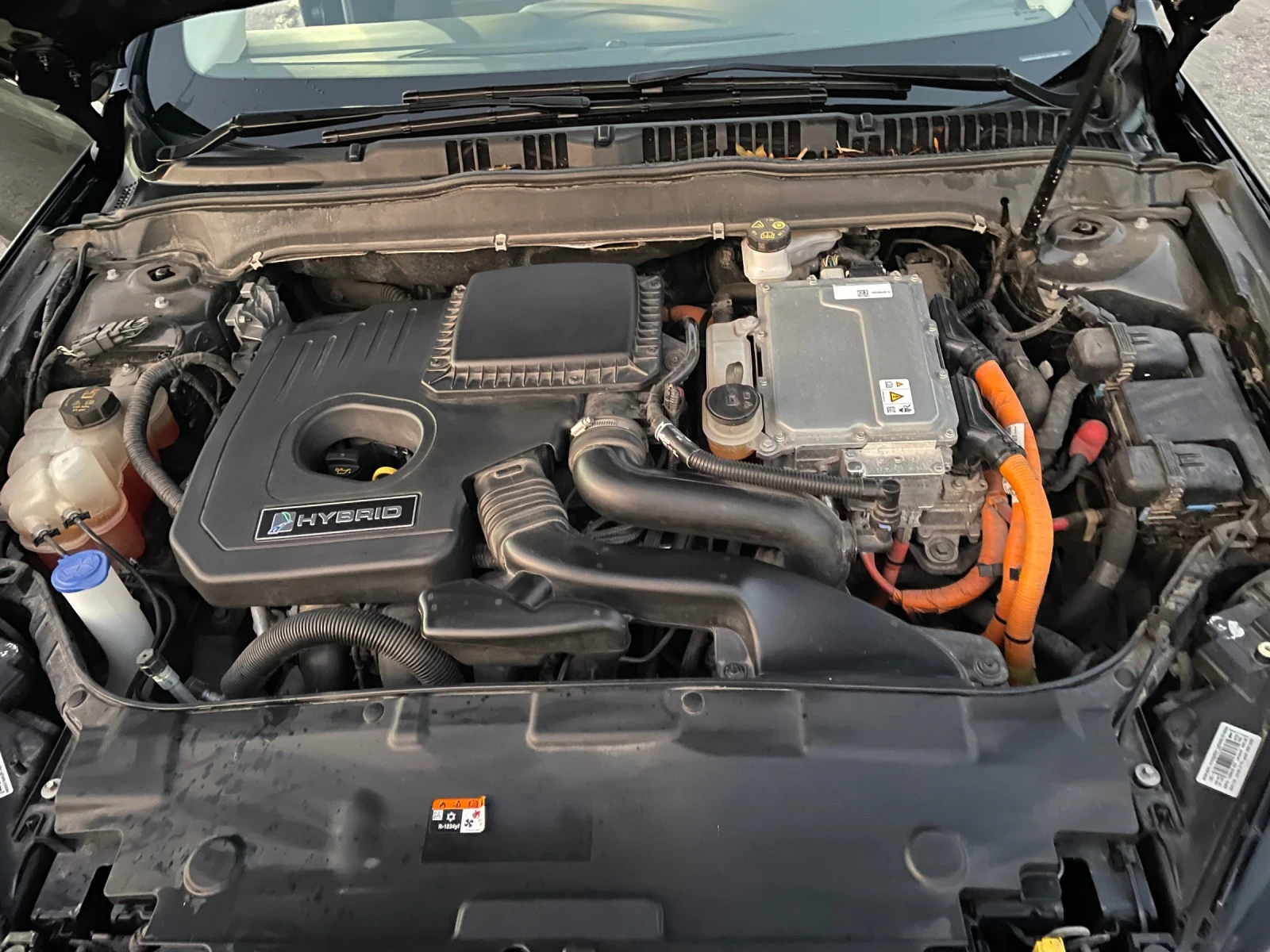 Ford Mondeo Hybrid  - изображение 10