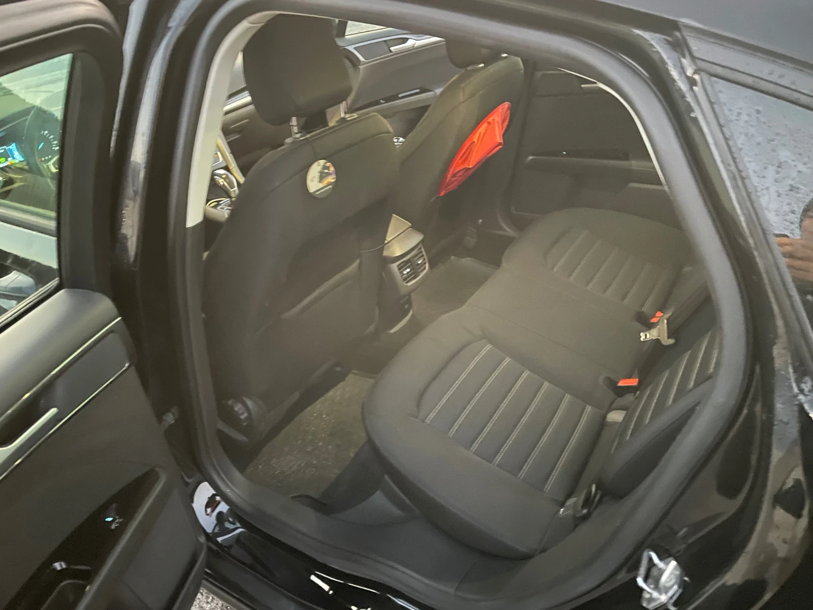 Ford Mondeo Hybrid  - изображение 6