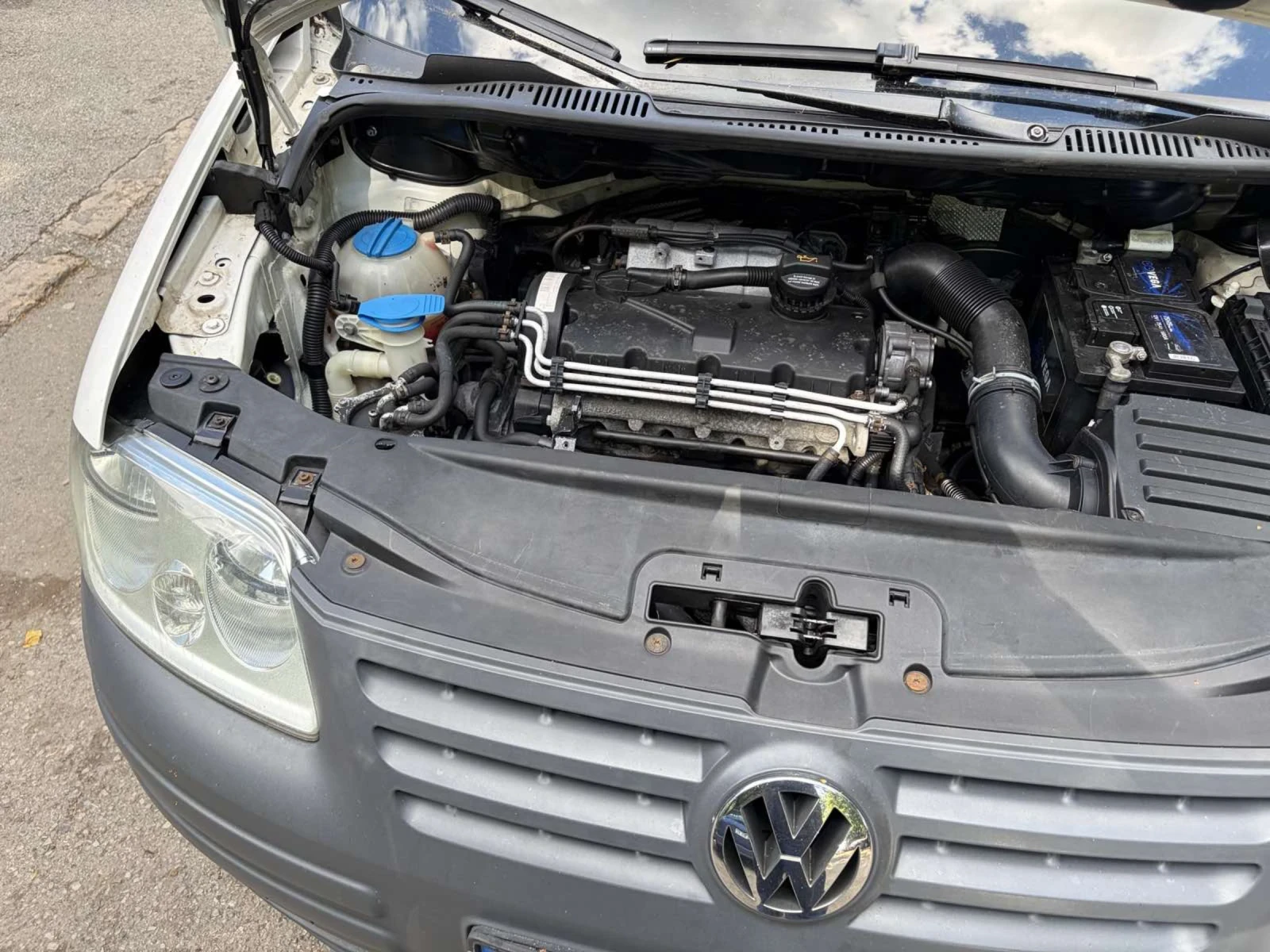VW Caddy, снимка 13 - Автомобили и джипове - 54899866