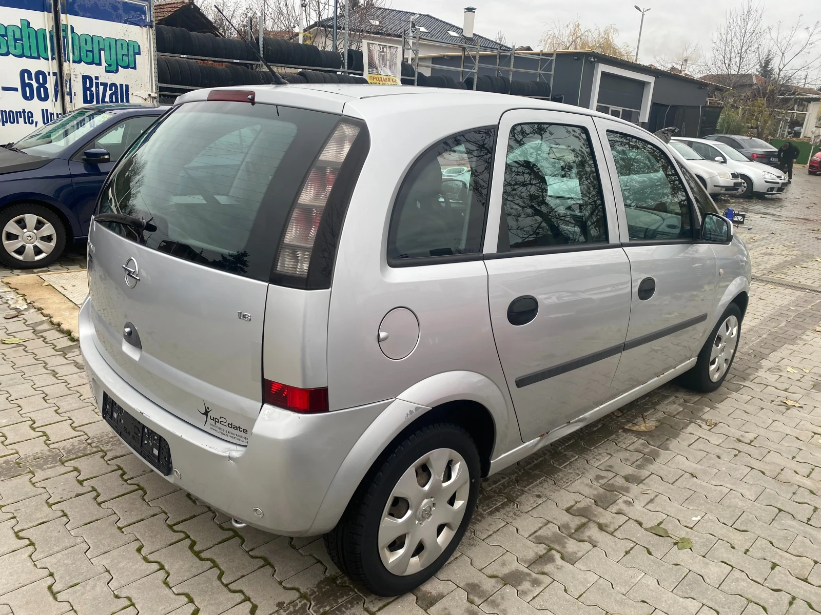 Opel Meriva 1.6i automatic 101к.с - изображение 4