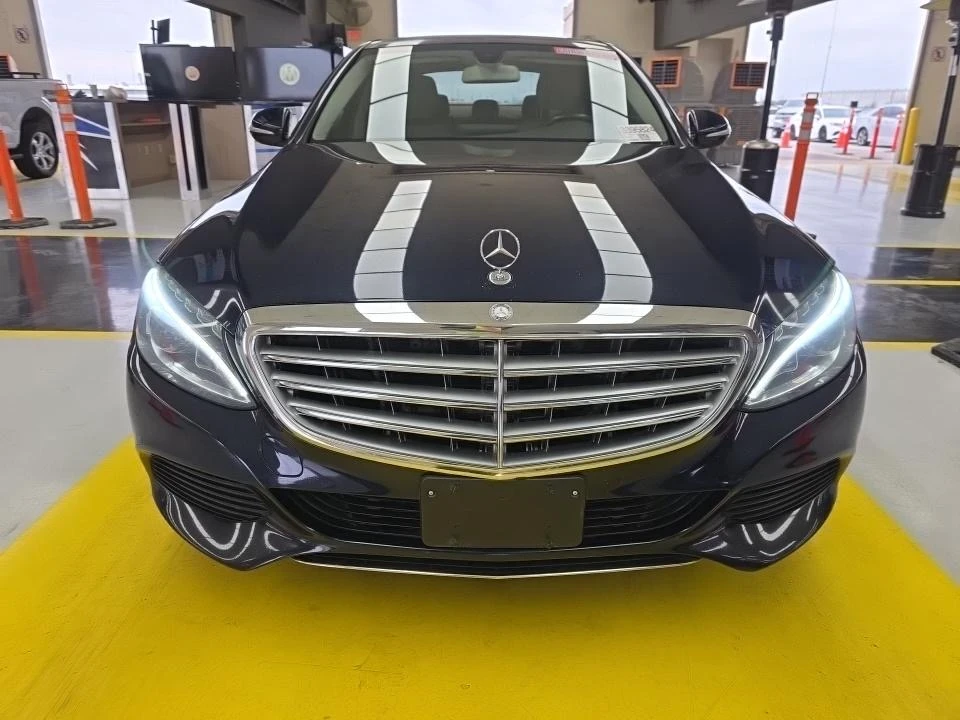 Mercedes-Benz C 300 4MATIC LUXURY ПАКЕТ | ДВА КЛЮЧА | ЗАДНА КАМЕРА |  - изображение 2