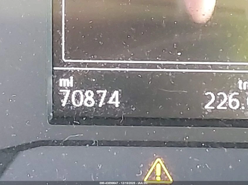 VW Jetta 1.4L I-4 DI, DOHC, VVT, TURBO, 147HP Front Wheel - изображение 7