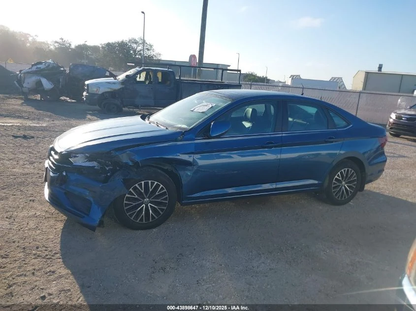 VW Jetta 1.4L I-4 DI, DOHC, VVT, TURBO, 147HP Front Wheel - изображение 6