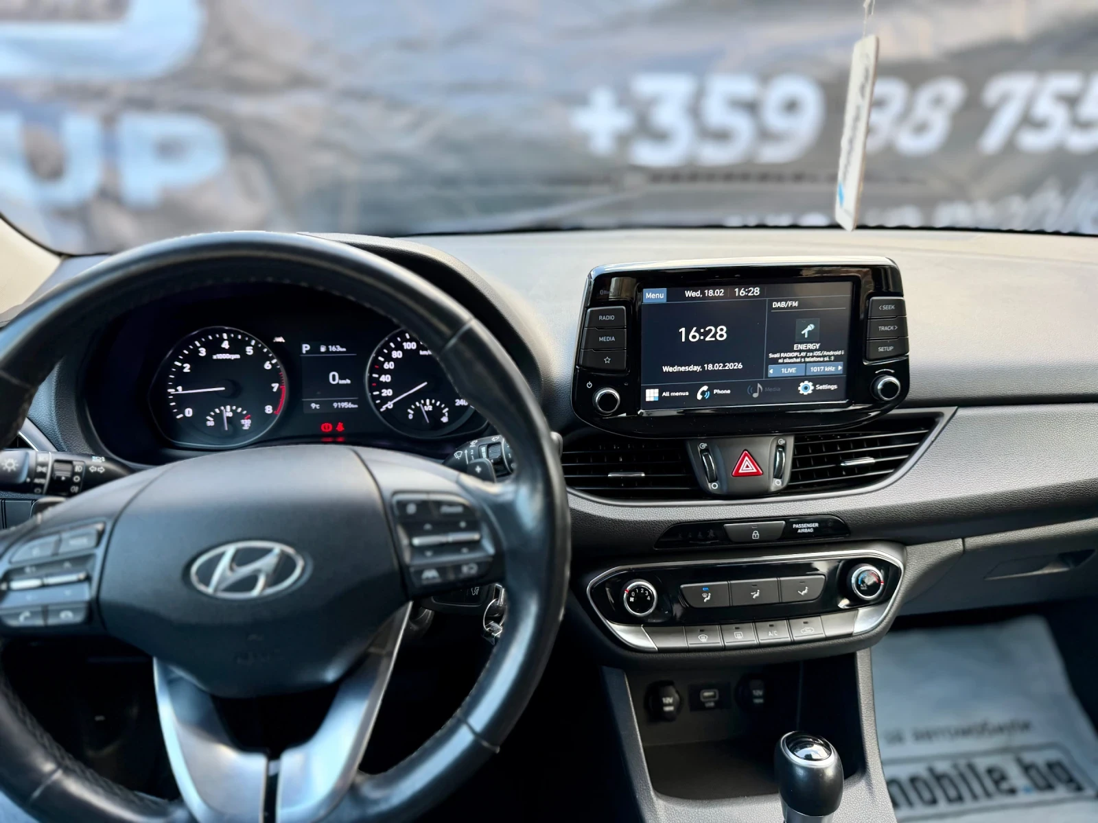 Hyundai I30 * Sportwagen* Navi* CarPlay* Automatic* Turbo*  - изображение 9