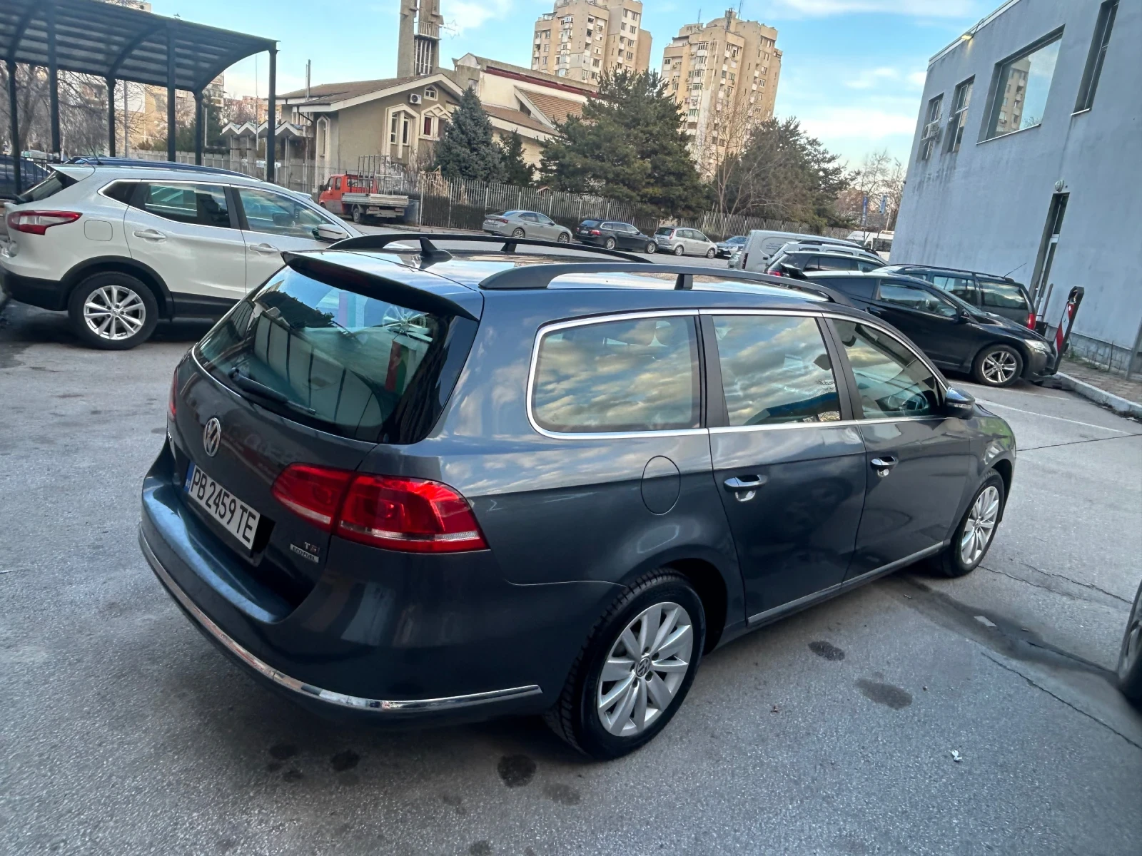 VW Passat 1, 4 -150ps бензин-метан, снимка 3 - Автомобили и джипове - 54139679
