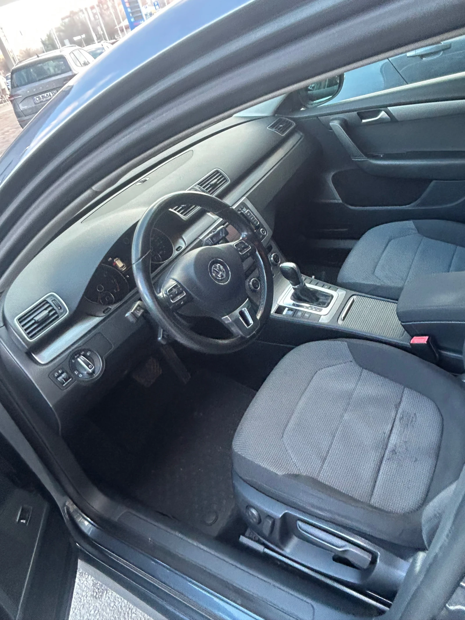 VW Passat 1, 4 -150ps бензин-метан, снимка 5 - Автомобили и джипове - 54139679