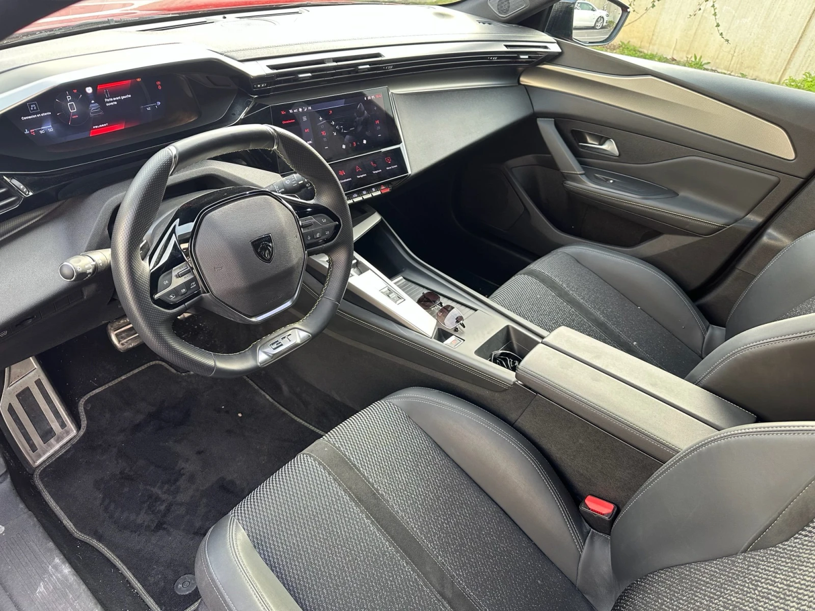 Peugeot 308 SW 1.2 GT, снимка 6 - Автомобили и джипове - 53975404