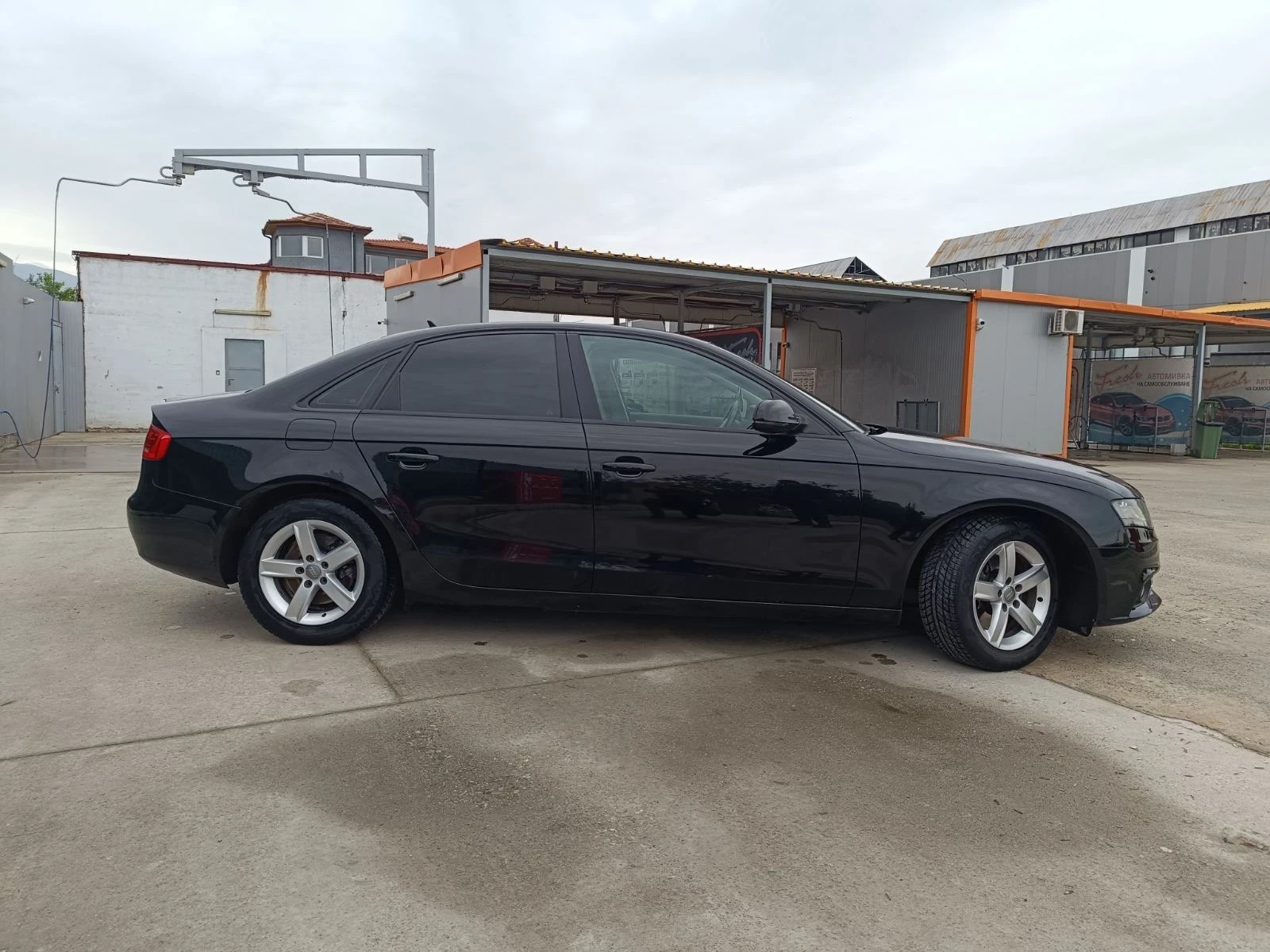 Audi A4, снимка 13 - Автомобили и джипове - 54208660