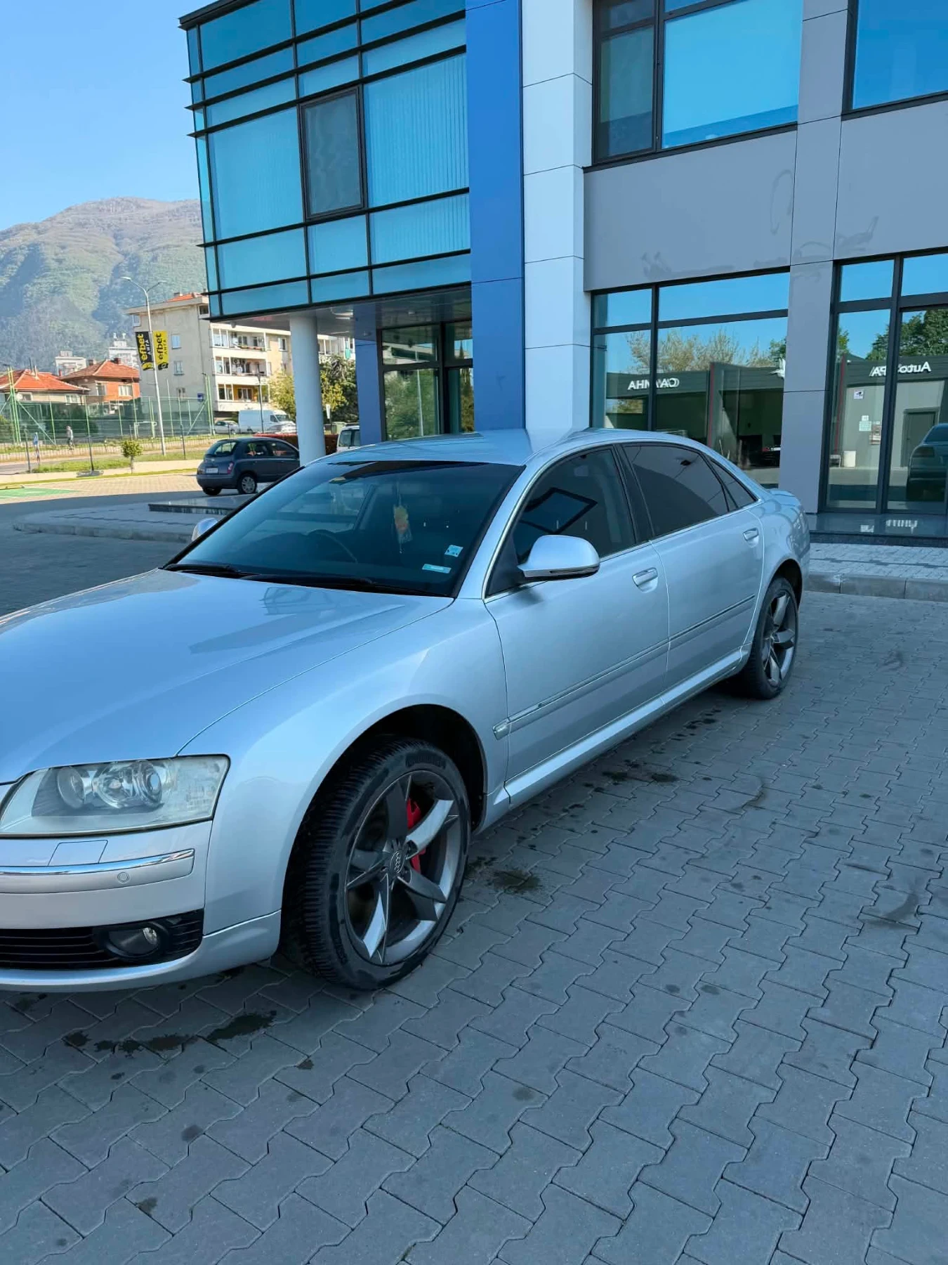 Audi A8, снимка 4 - Автомобили и джипове - 54634438