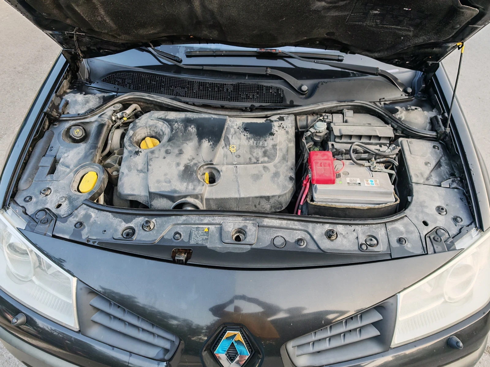 Renault Megane 1.5dci 110ps. Kombi, снимка 16 - Автомобили и джипове - 54991002