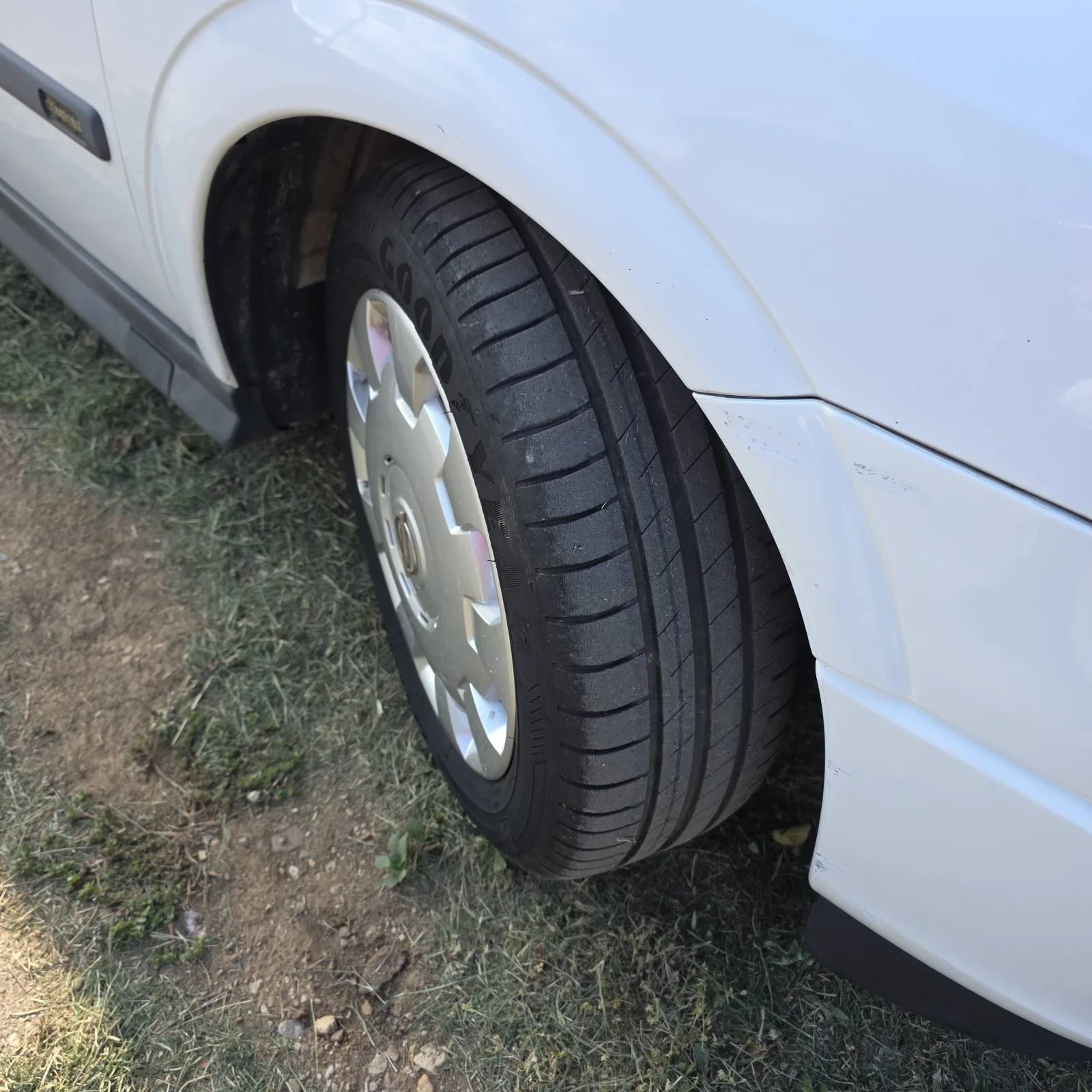 Opel Astra, снимка 3 - Автомобили и джипове - 55016174