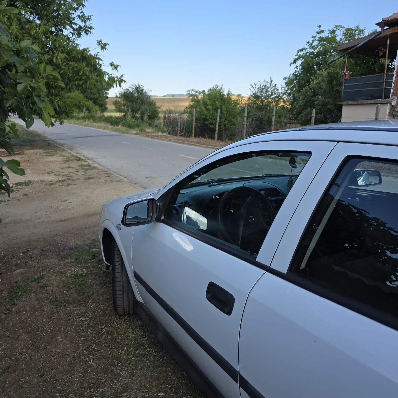 Opel Astra, снимка 6 - Автомобили и джипове - 55016174