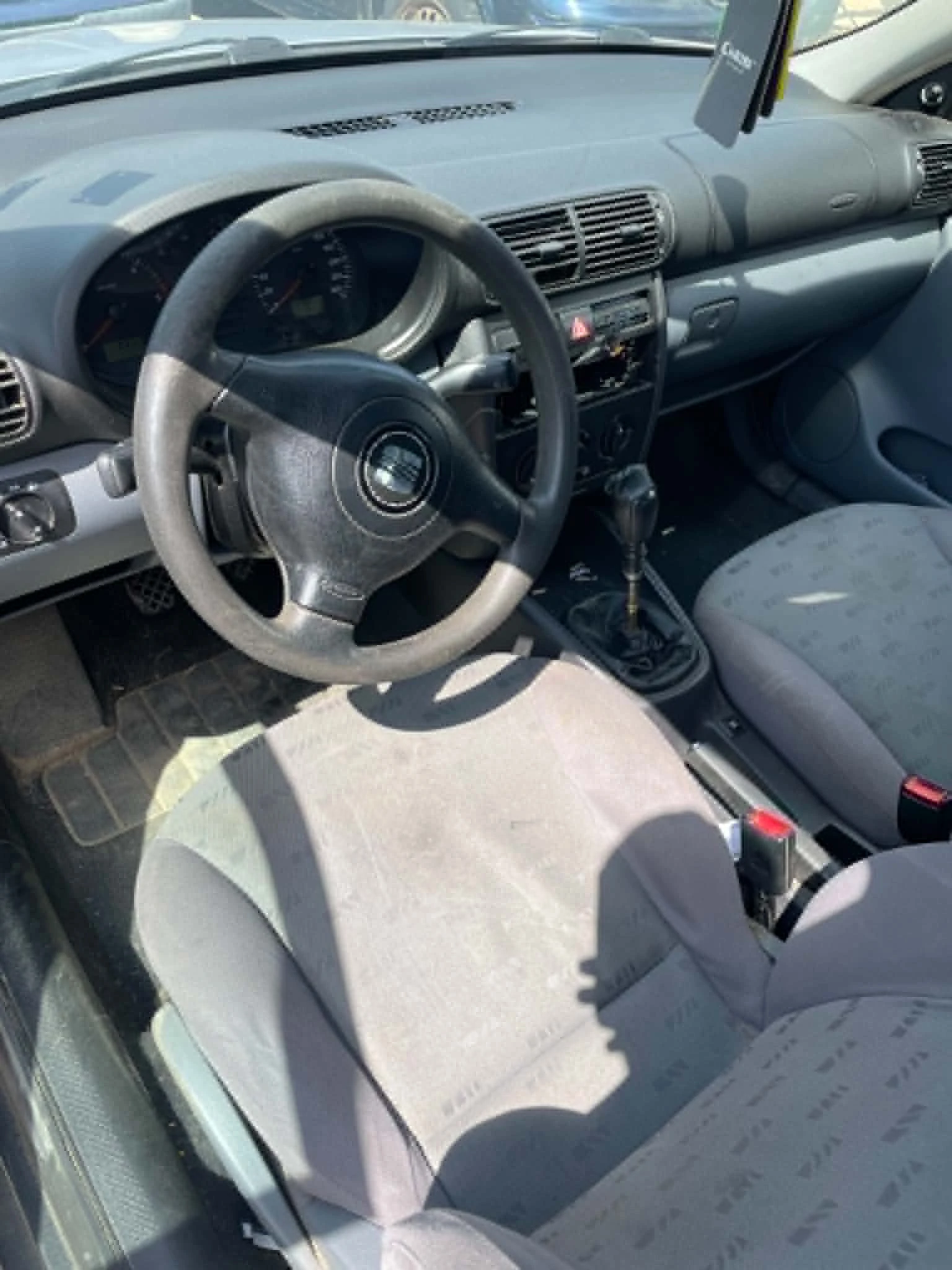 Seat Leon, снимка 5 - Автомобили и джипове - 55233947