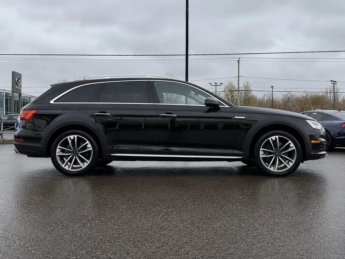 Audi A4 Allroad Technik * АвтоКредит * (ЦЕНА ДО БГ), снимка 7 - Автомобили и джипове - 55250553