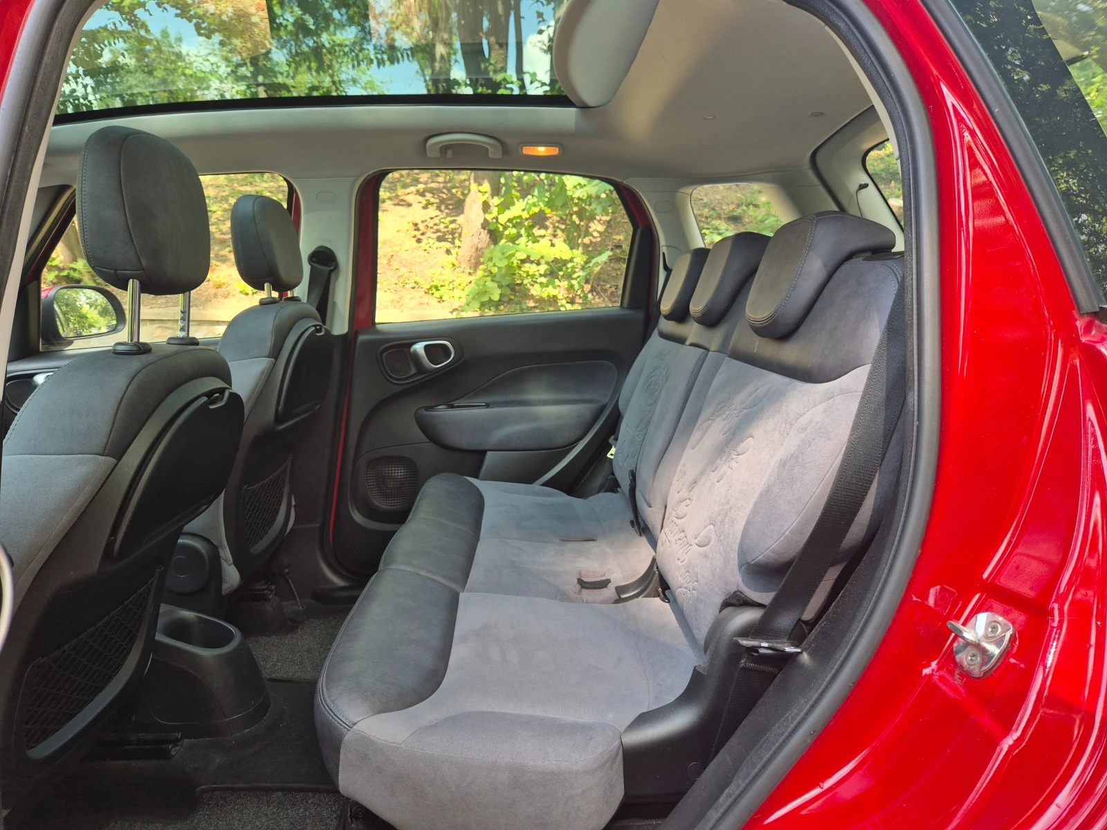 Fiat 500L 1.6/Full/Панорама, снимка 13 - Автомобили и джипове - 55565681