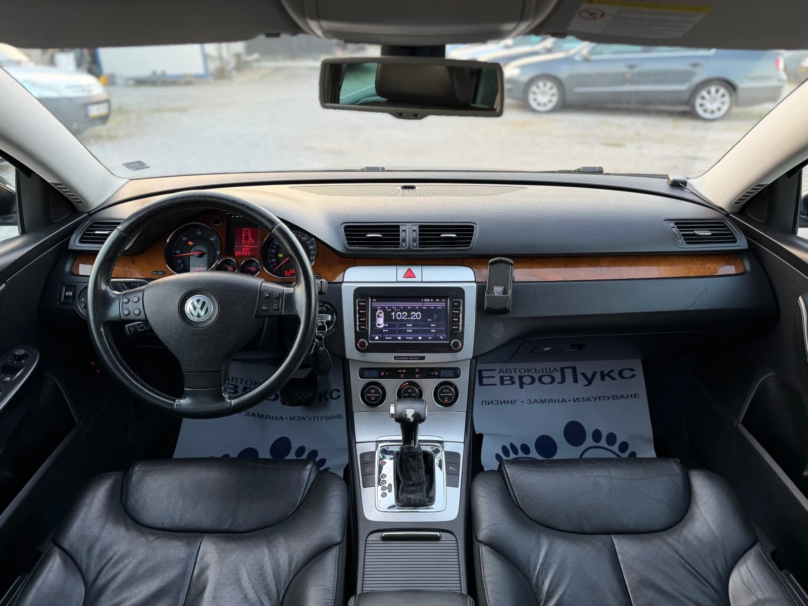 VW Passat 2.0TDI 140кс НАВИ КОЖА ПОДГРЕВ МУЛТИ ФУЛЛ, снимка 9 - Автомобили и джипове - 55575715