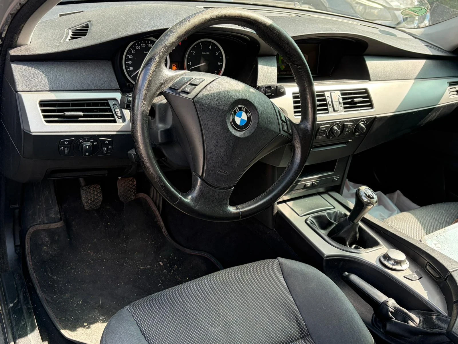 BMW 520 2.0, снимка 5 - Автомобили и джипове - 55948136