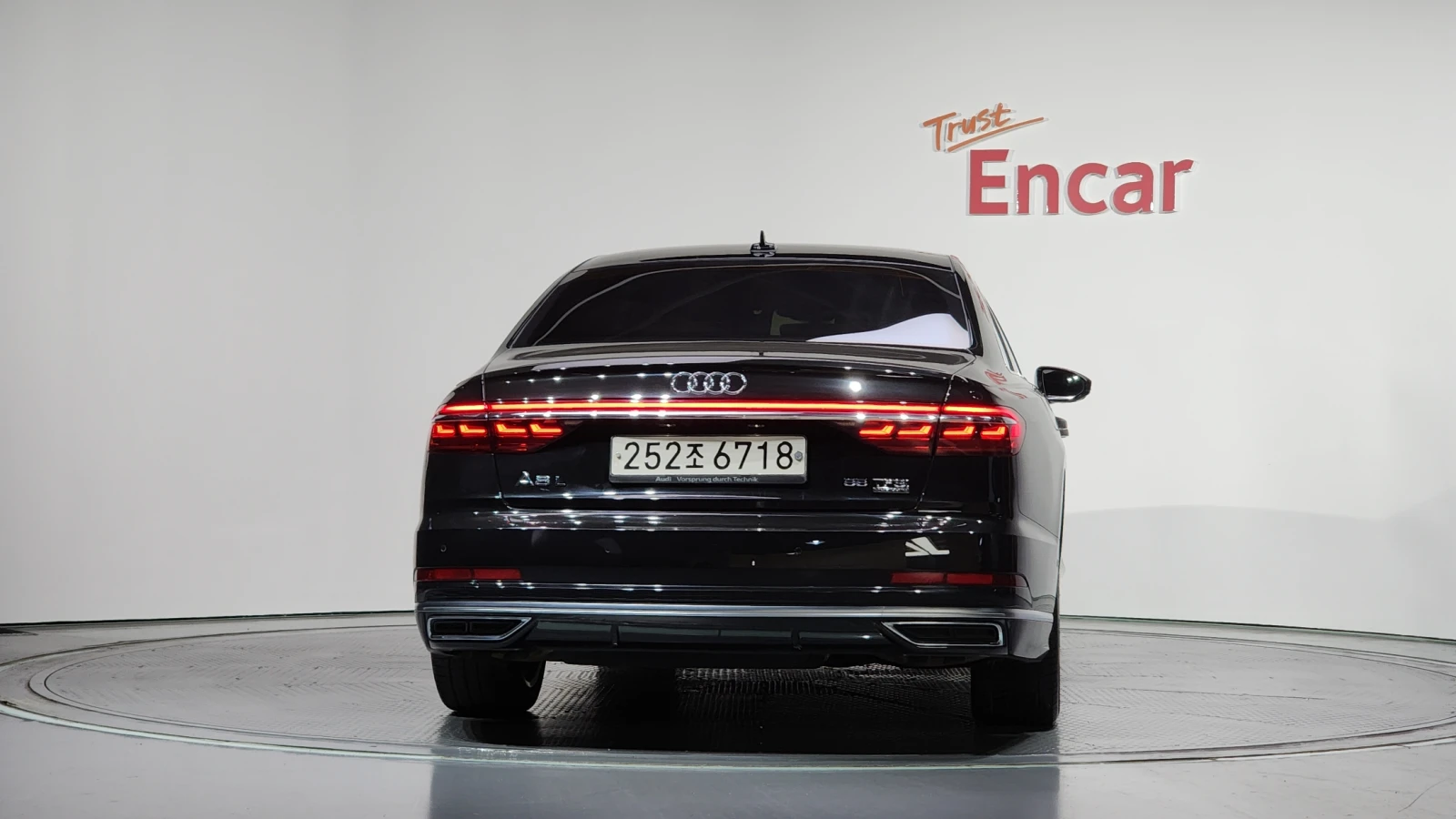 Audi A8 55 TFSI quattro* SOFT CLOSE* МАСАЖ* КРАЙНА ЦЕНА, снимка 4 - Автомобили и джипове - 55984068