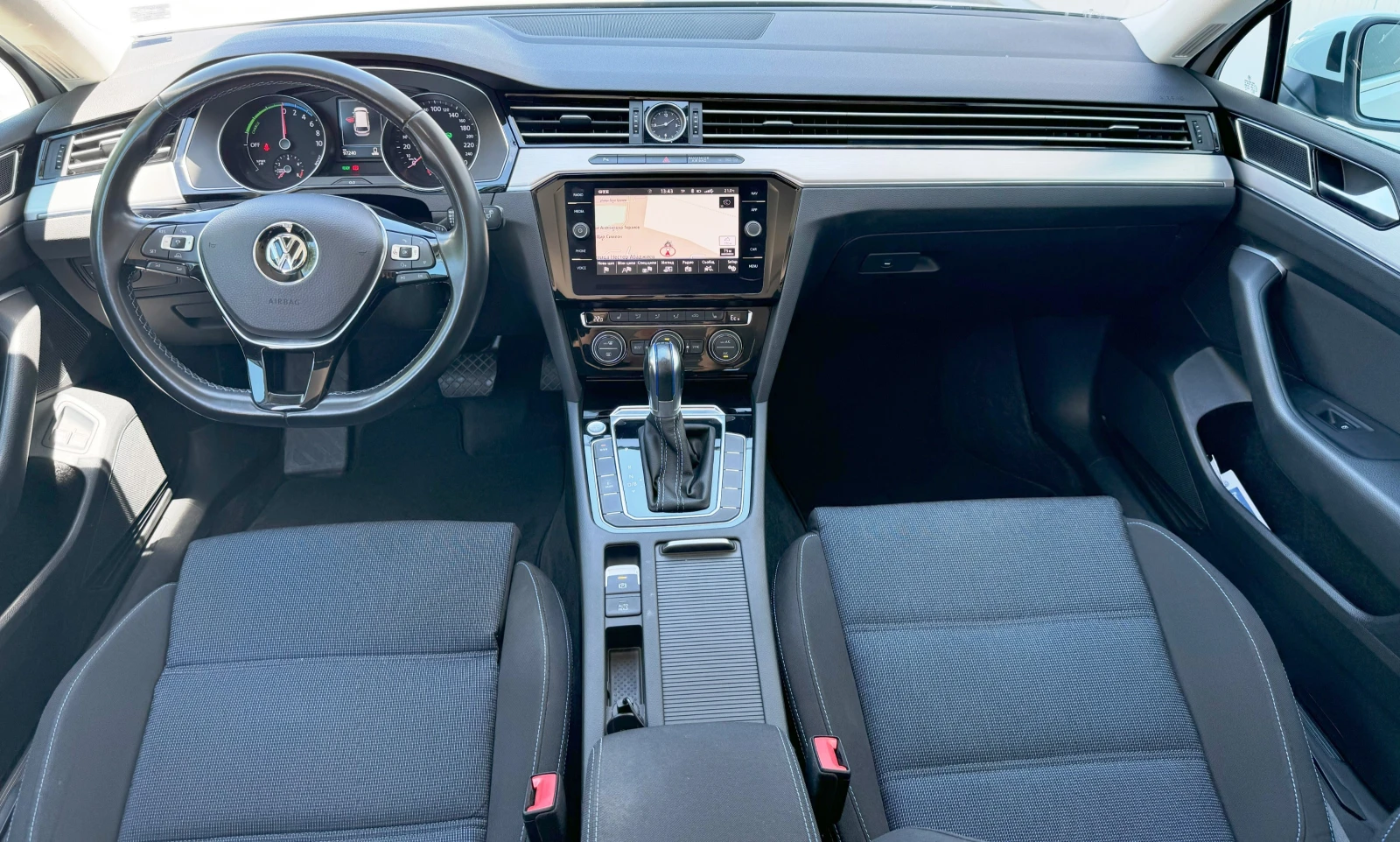 VW Passat GTE 1.4 Plug-in N1, снимка 6 - Автомобили и джипове - 56052202