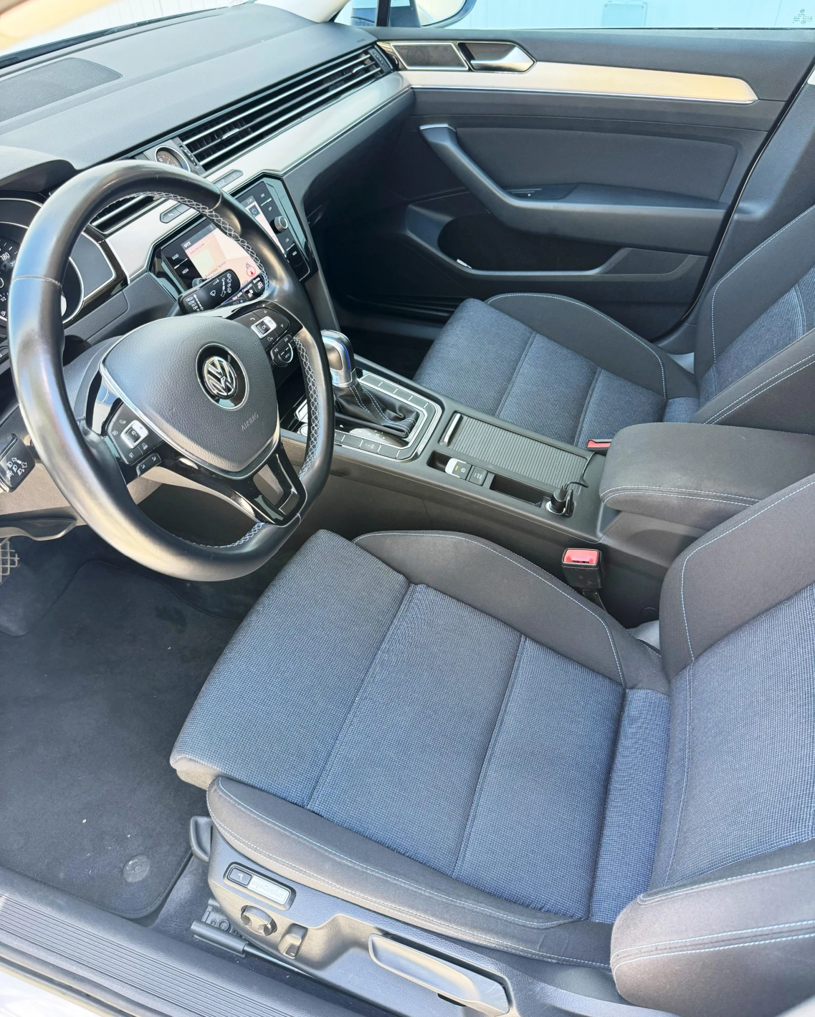 VW Passat GTE 1.4 Plug-in N1, снимка 5 - Автомобили и джипове - 56052202