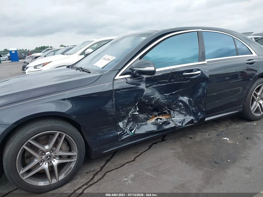 Mercedes-Benz S 550 AMG* BURMESTER* ПОДГРЕВ* ОБДУХВАНЕ* 360* ПАНО* , снимка 4 - Автомобили и джипове - 56197106