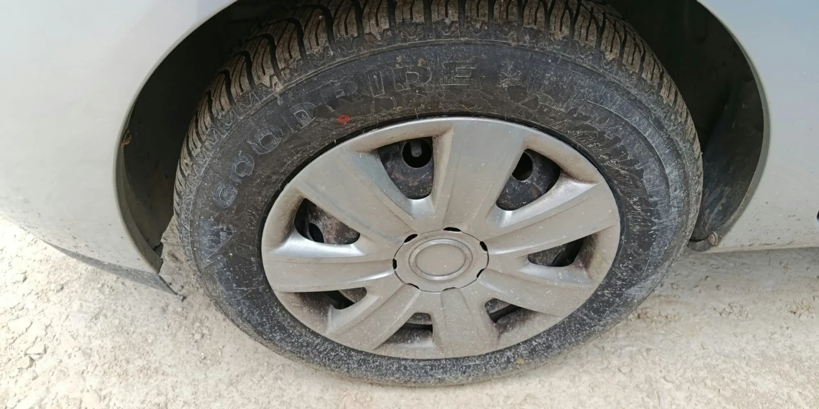 Renault Clio, снимка 8 - Автомобили и джипове - 56401959