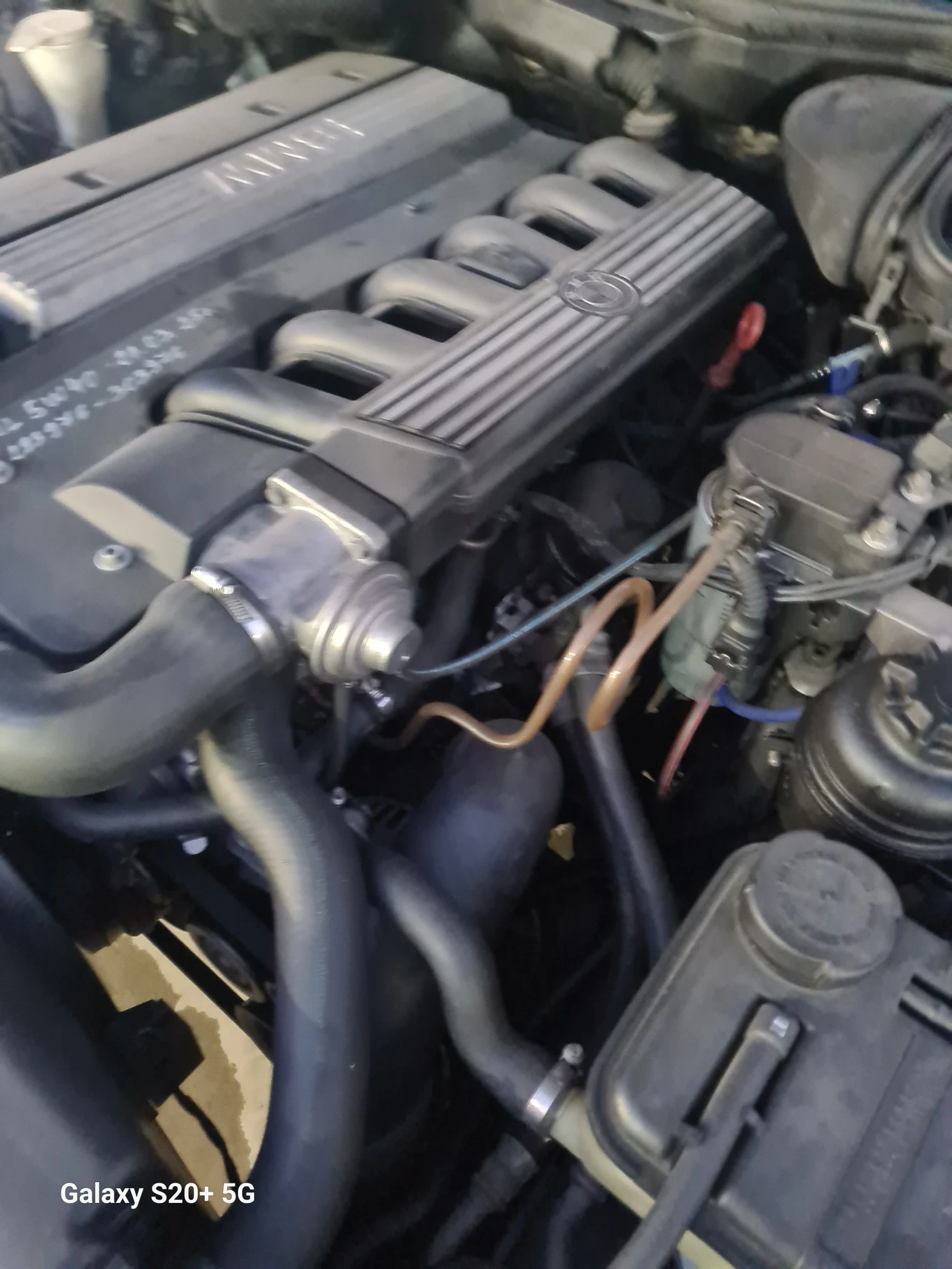 BMW 525 Tds, снимка 17 - Автомобили и джипове - 56429536