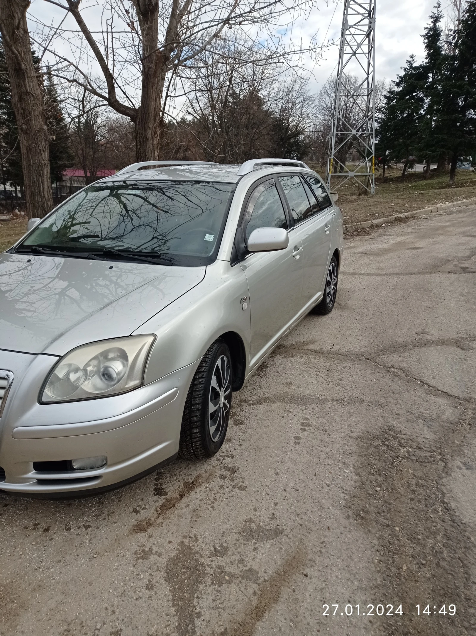 Toyota Avensis, снимка 5 - Автомобили и джипове - 56517375