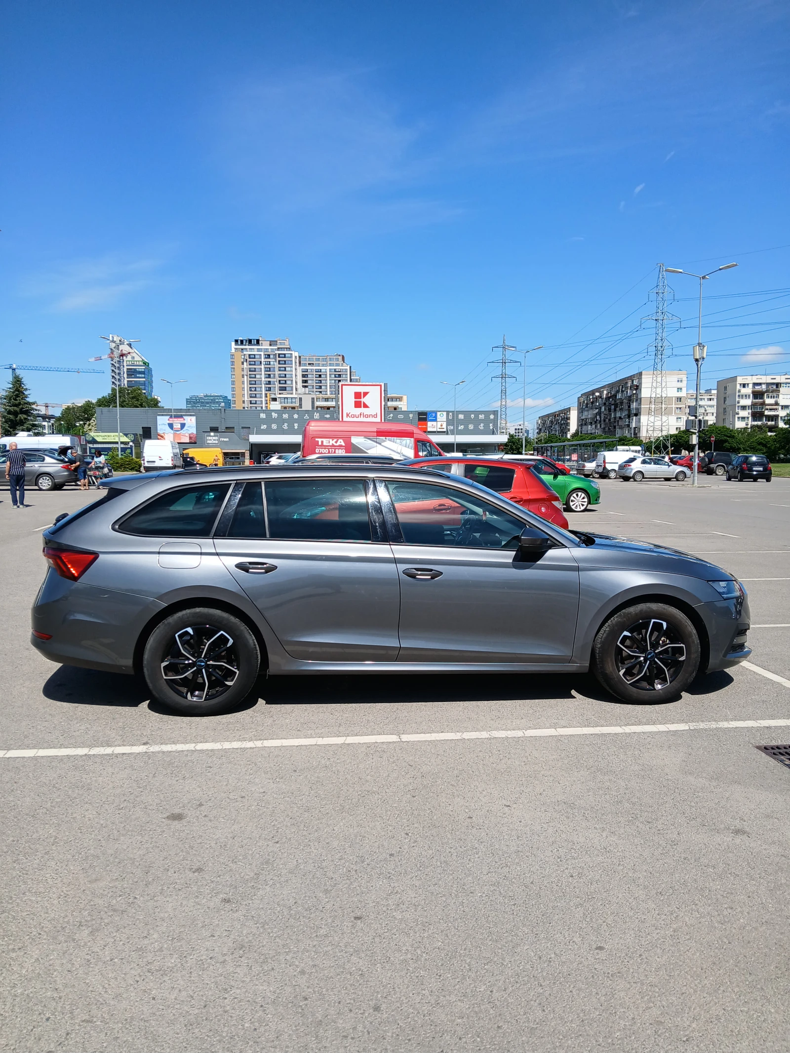 Skoda Octavia 1, 5 TSI, снимка 8 - Автомобили и джипове - 56636247