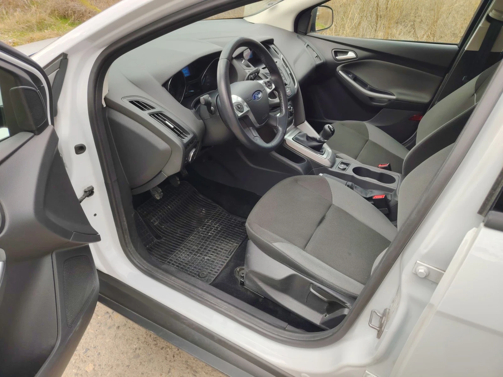 Ford Focus 1.6 105к.с., снимка 8 - Автомобили и джипове - 56741993